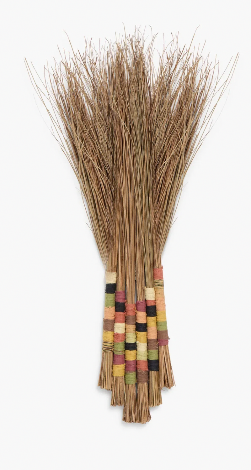 DECORACIÓN BROOMS