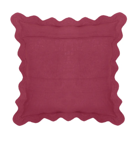Cojín Scalloped Edge 24" Square Throw Pillow
