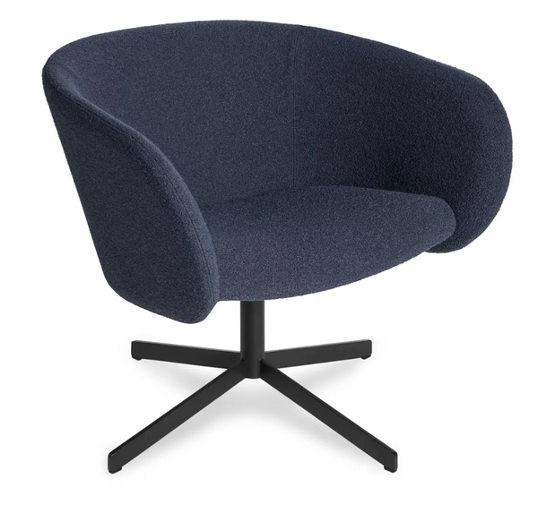 Close Encounter Swivel Lounge Chair