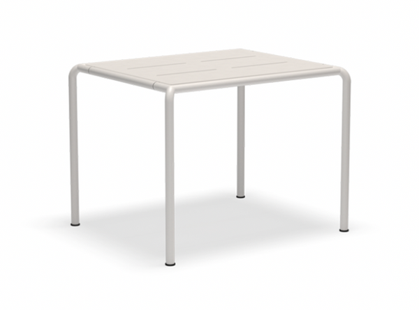 AVANTI Dining table // 83x98 // Aluminum