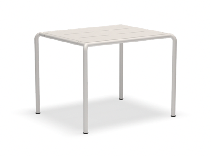 AVANTI Dining table // 83x98 // Aluminum