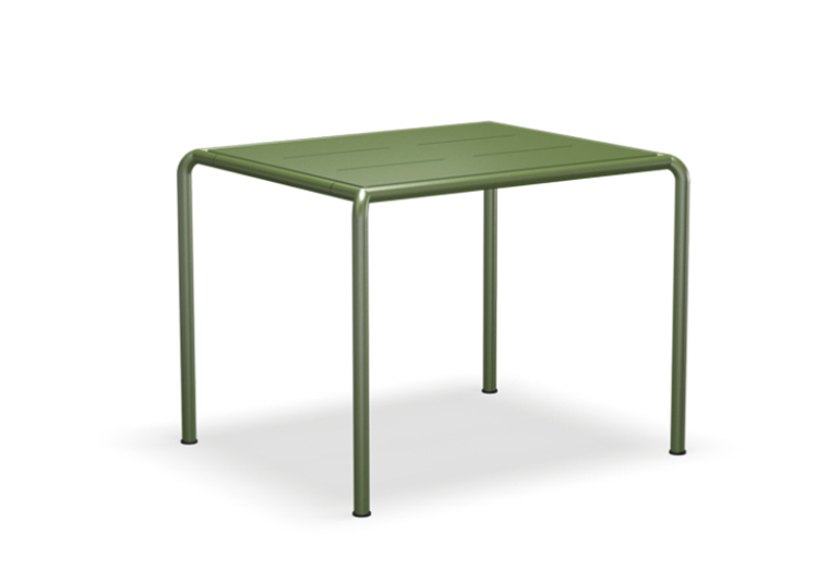 AVANTI Dining table // 83x98 // Aluminum