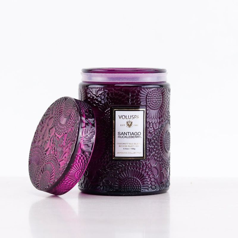 SANTIAGO HUCKLEBERRY 5.5 OZ SMALL EMBOSSED GLASS JAR CANDLE